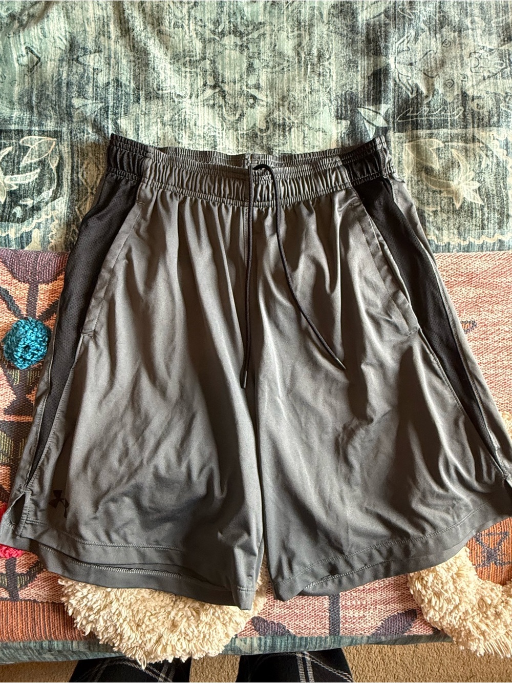 Under Armour Men's Charcoal Athletic Shorts with Black Panels